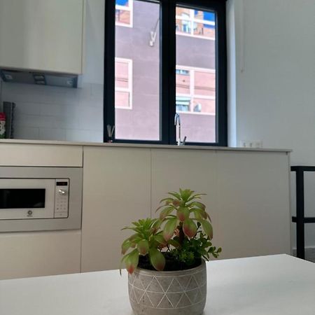 Apartamentos Bravo Murillo Madrid Eksteriør billede